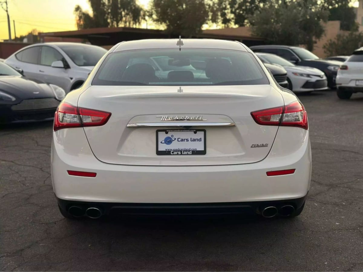 2014 Maserati Ghibli photo 4