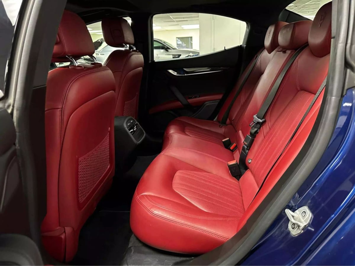 2019 Maserati Ghibli Q4 GranLusso photo 24