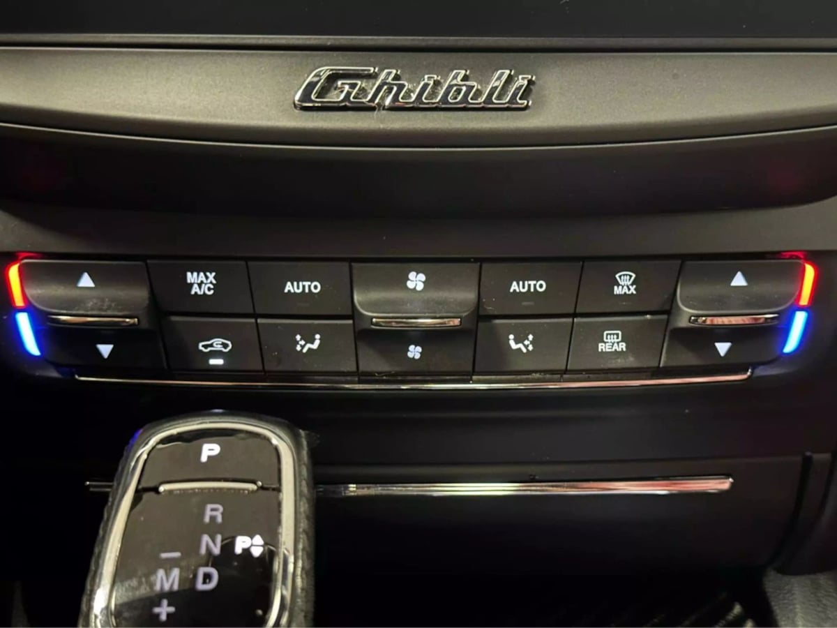2019 Maserati Ghibli Q4 GranLusso photo 46