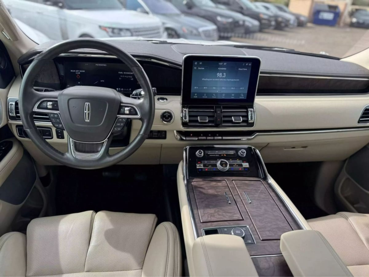 2020 Lincoln Navigator Reserve photo 30