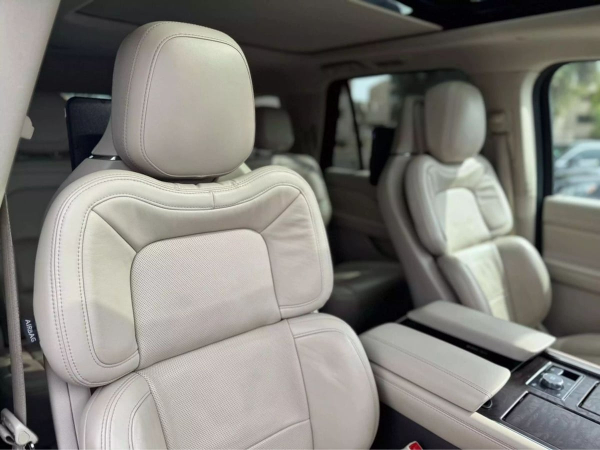 2020 Lincoln Navigator Reserve photo 37
