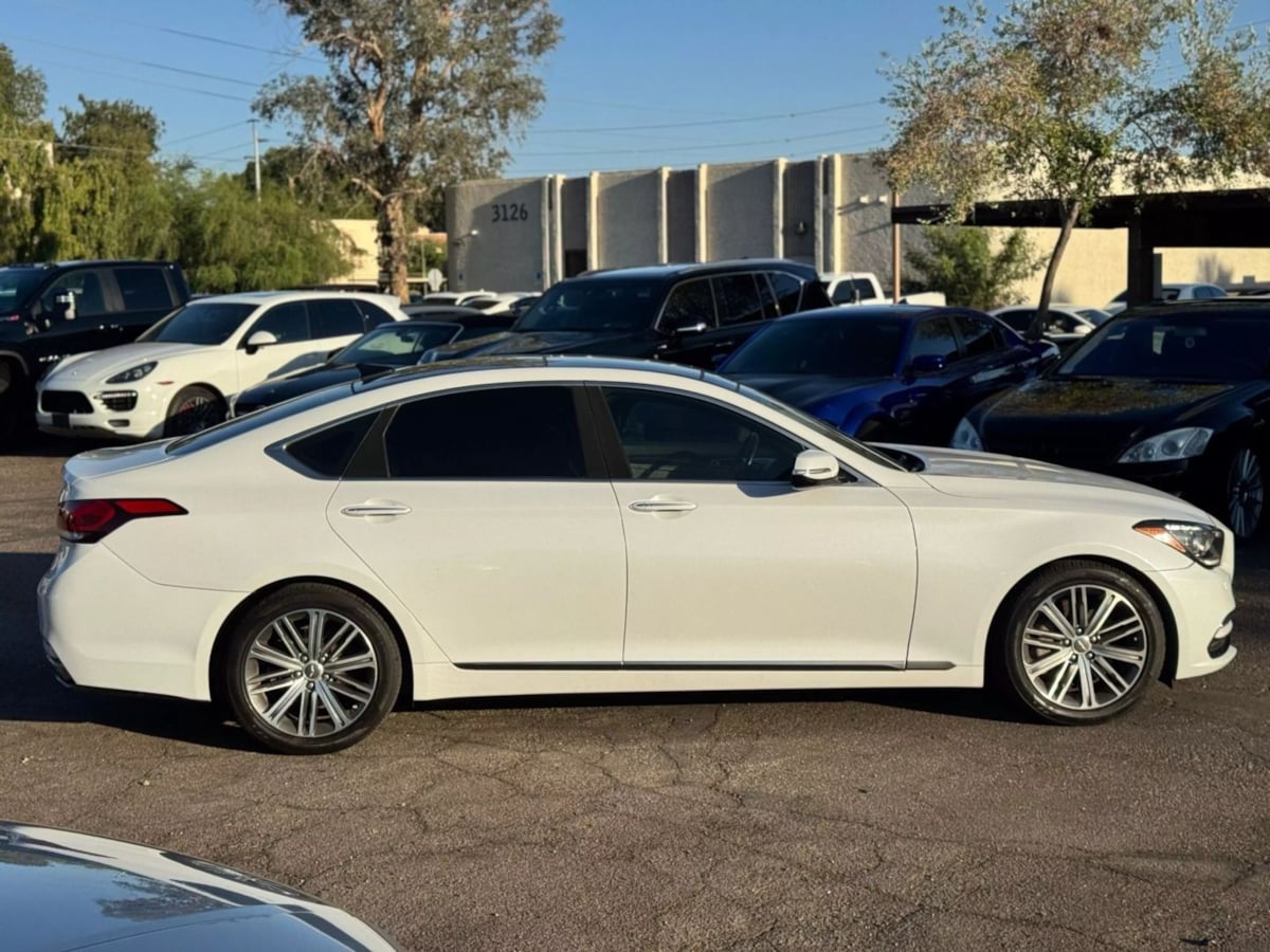 2018 Genesis G80 3.8 photo 2