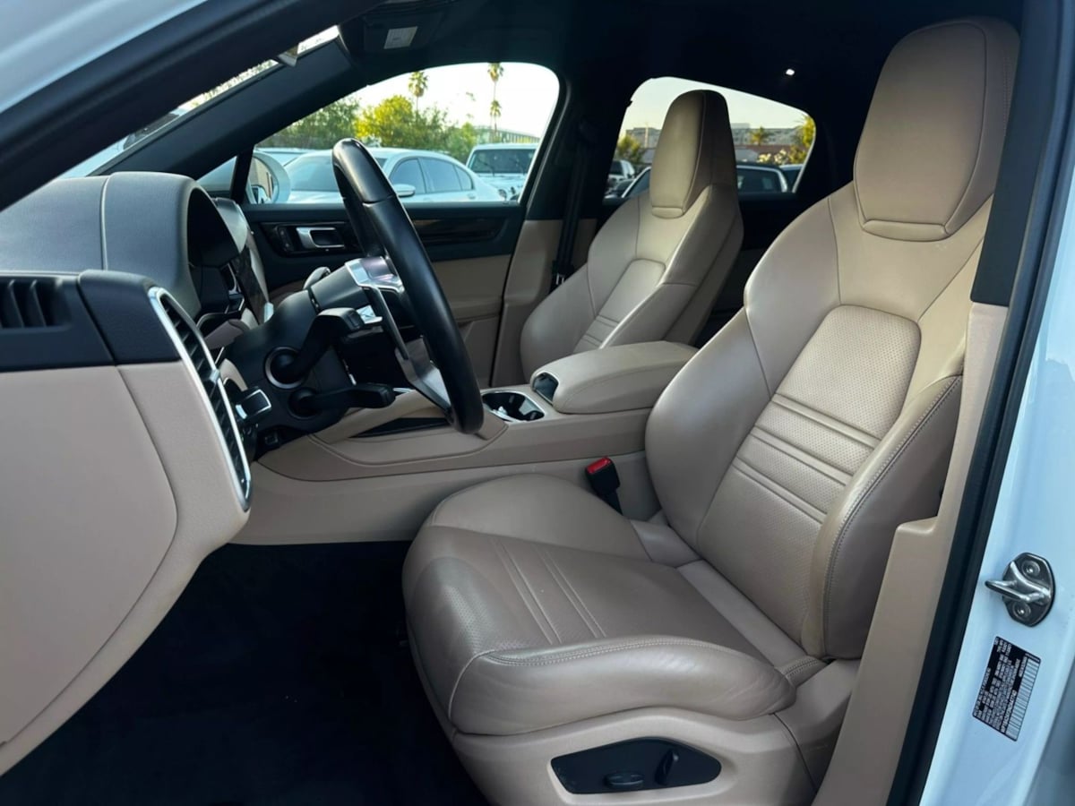 2022 Porsche Cayenne Coup Base - Photo 14