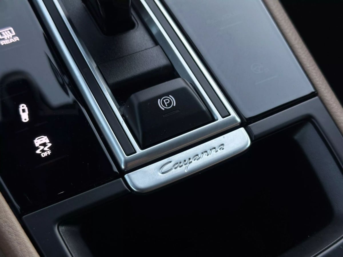 2022 Porsche Cayenne Coup Base - Photo 54