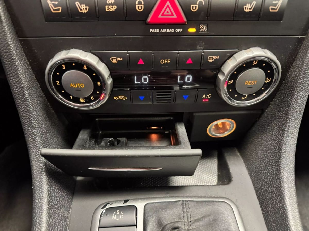 2009 Mercedes-Benz SLK-Class SLK55 AMG - Photo 25