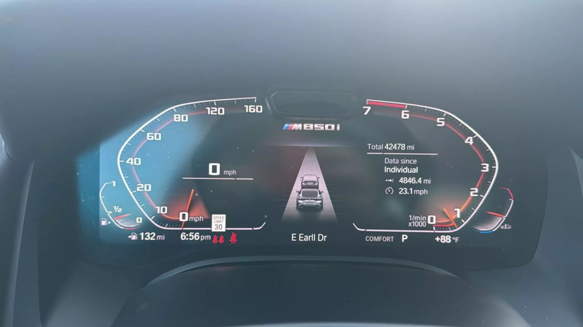 2023 Bmw M850i xDrive photo 2