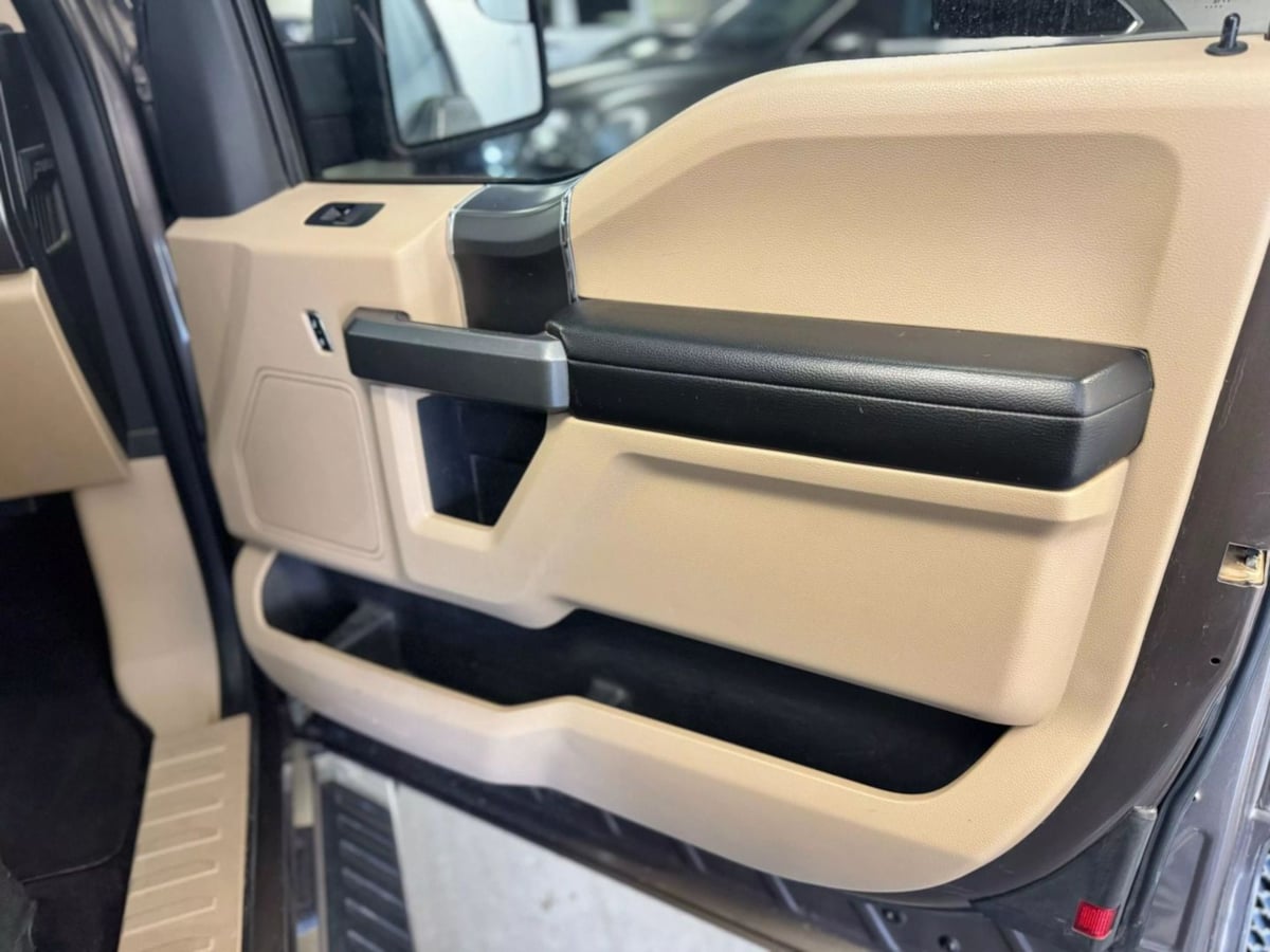 2016 Ford F-150 XLT - Photo 17