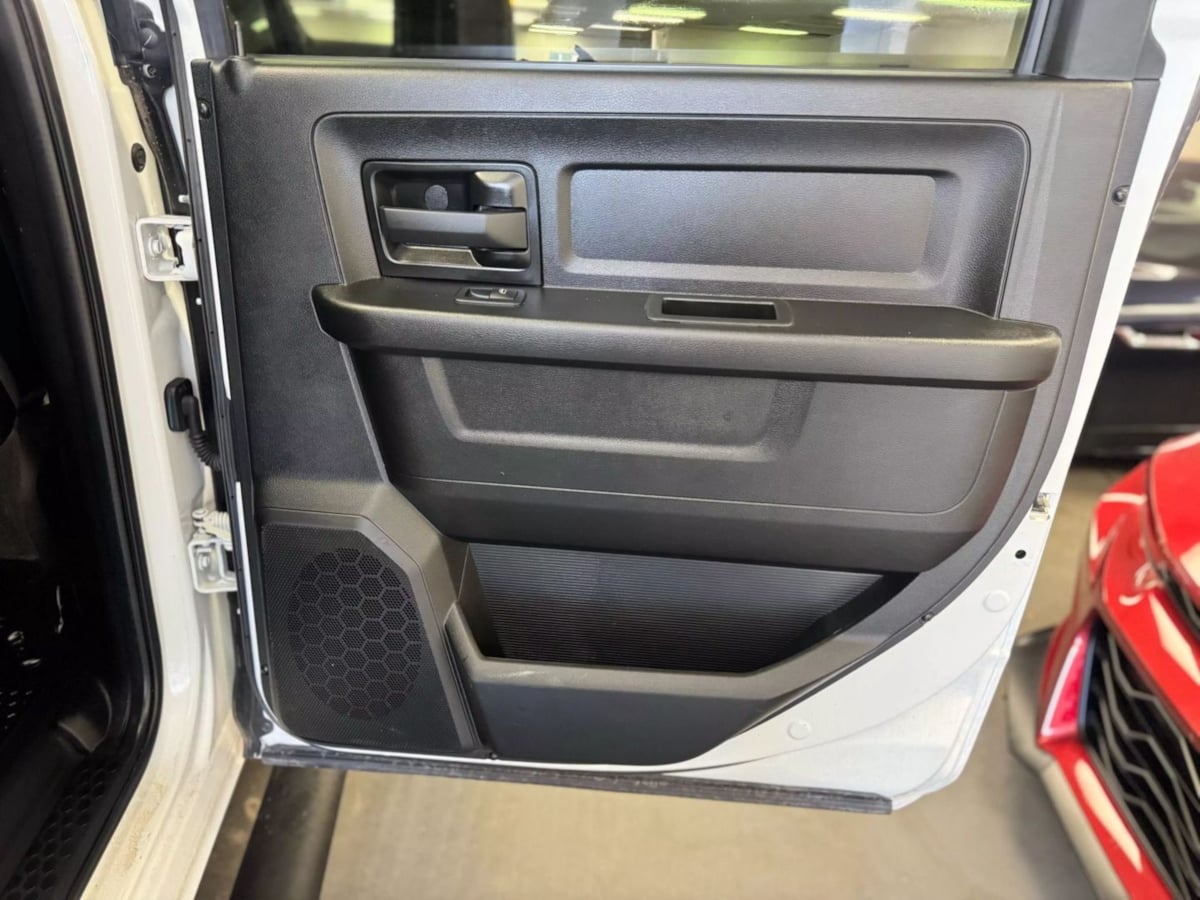 2024 RAM Ram 2500 Pickup Tradesman - Photo 17