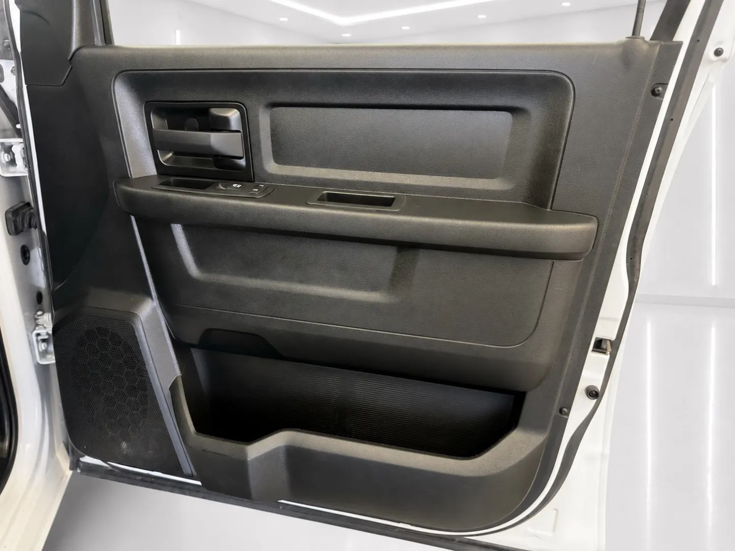 2024 RAM Ram 2500 Pickup Tradesman - Photo 13