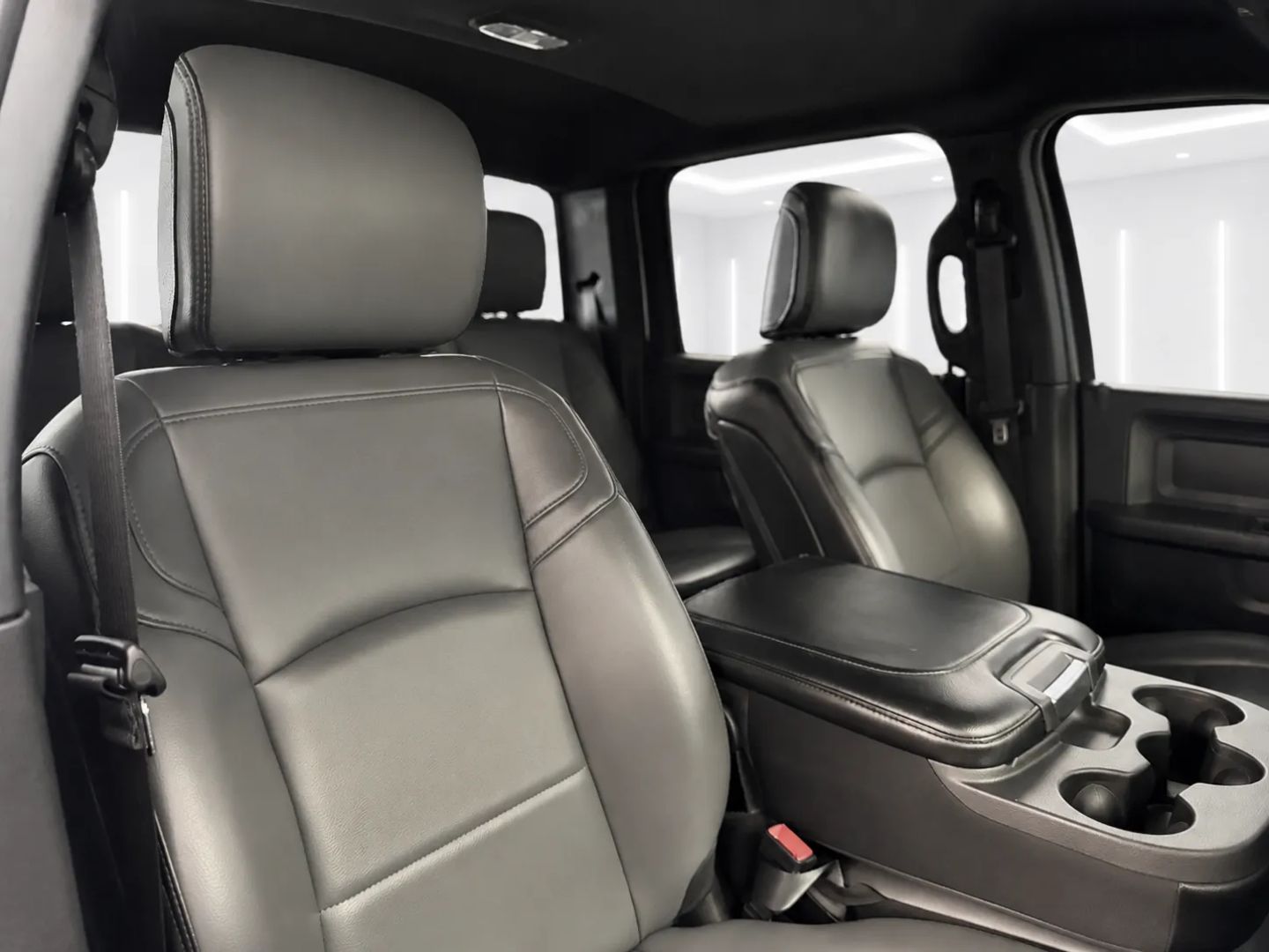 2024 RAM Ram 2500 Pickup Tradesman - Photo 17