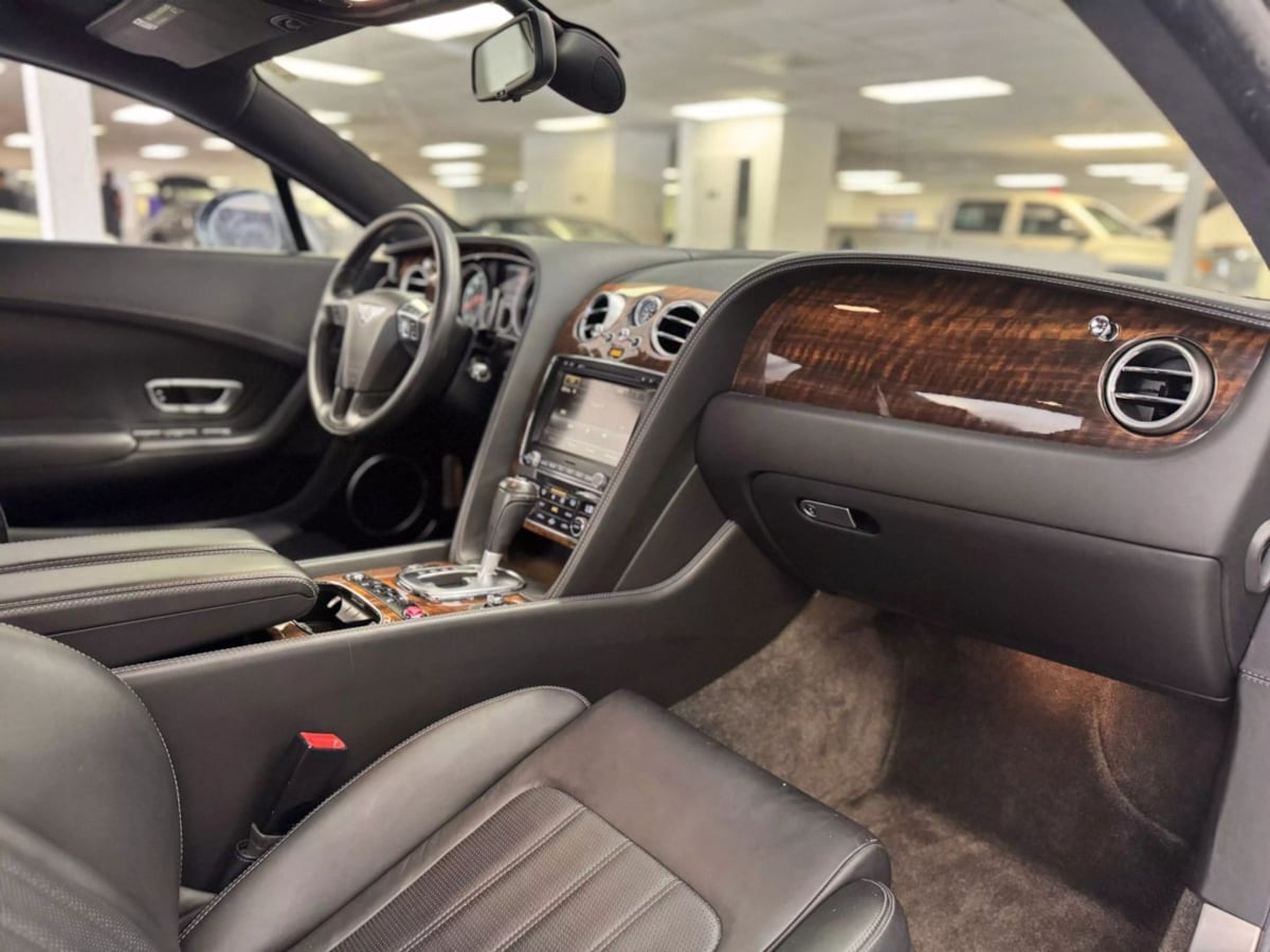 2015 Bentley Continental GT V8 photo 16