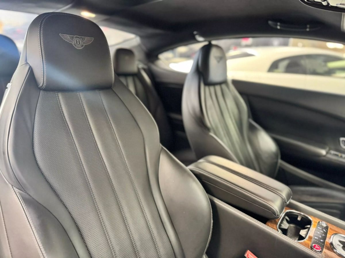 2015 Bentley Continental GT V8 photo 17