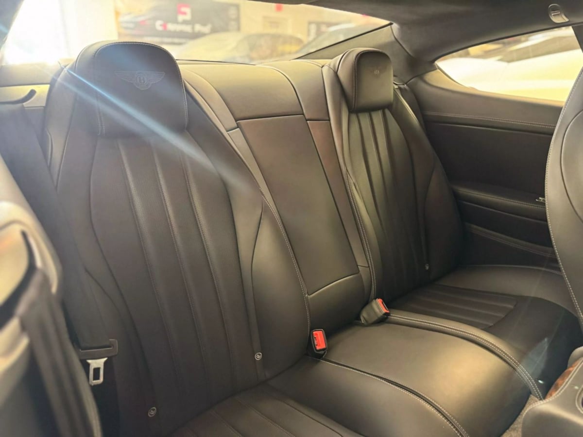 2015 Bentley Continental GT V8 photo 18