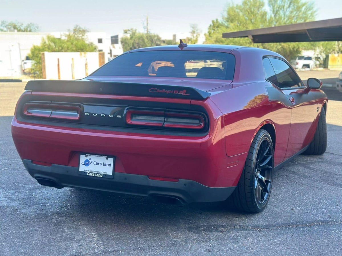 2016 Dodge Challenger SRT8 Hellcat photo 4