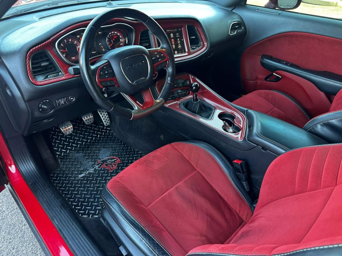 2016 Dodge Challenger SRT8 Hellcat photo 15