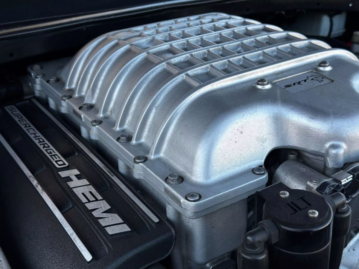 2016 Dodge Challenger SRT8 Hellcat photo 27
