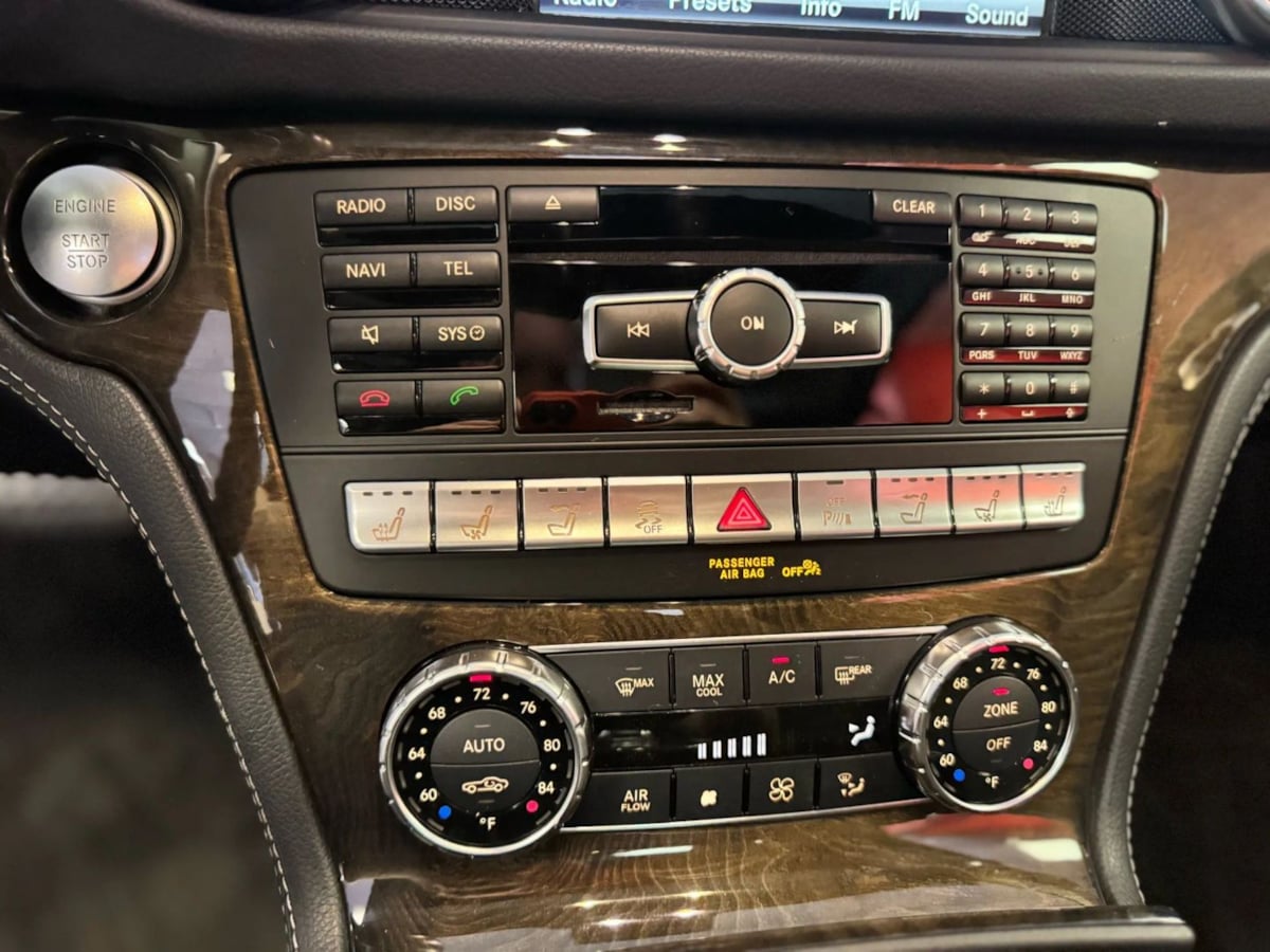 2015 Mercedes-Benz SL-Class SL400 - Photo 23