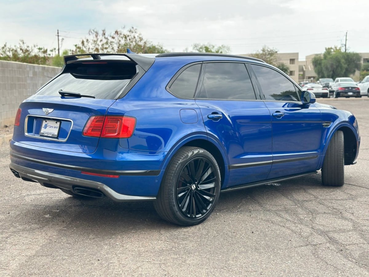2017 Bentley Bentayga W12 photo 3