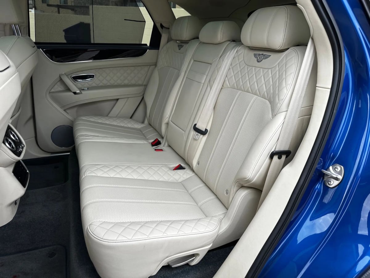 2017 Bentley Bentayga Base - Photo 20