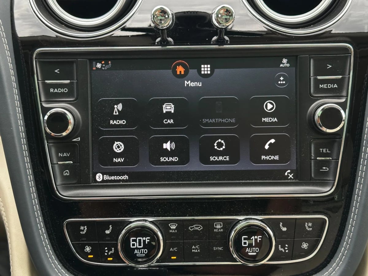 2017 Bentley Bentayga Base - Photo 47
