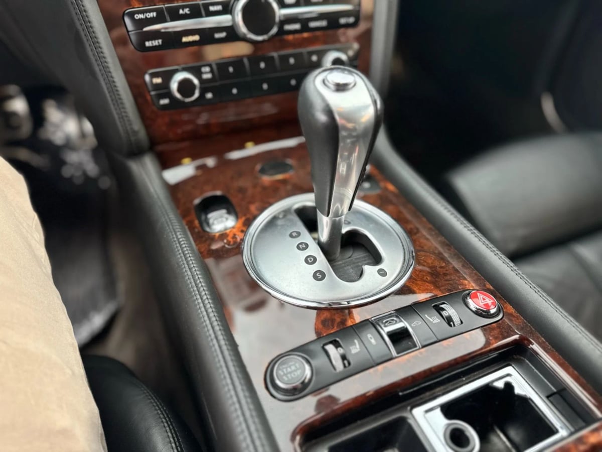 2009 Bentley Continental GT photo 27