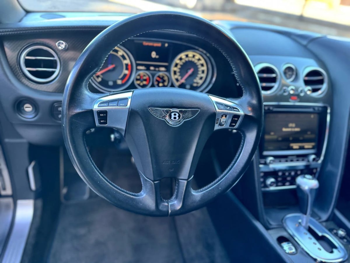 2014 Bentley Continental GT V8 photo 24