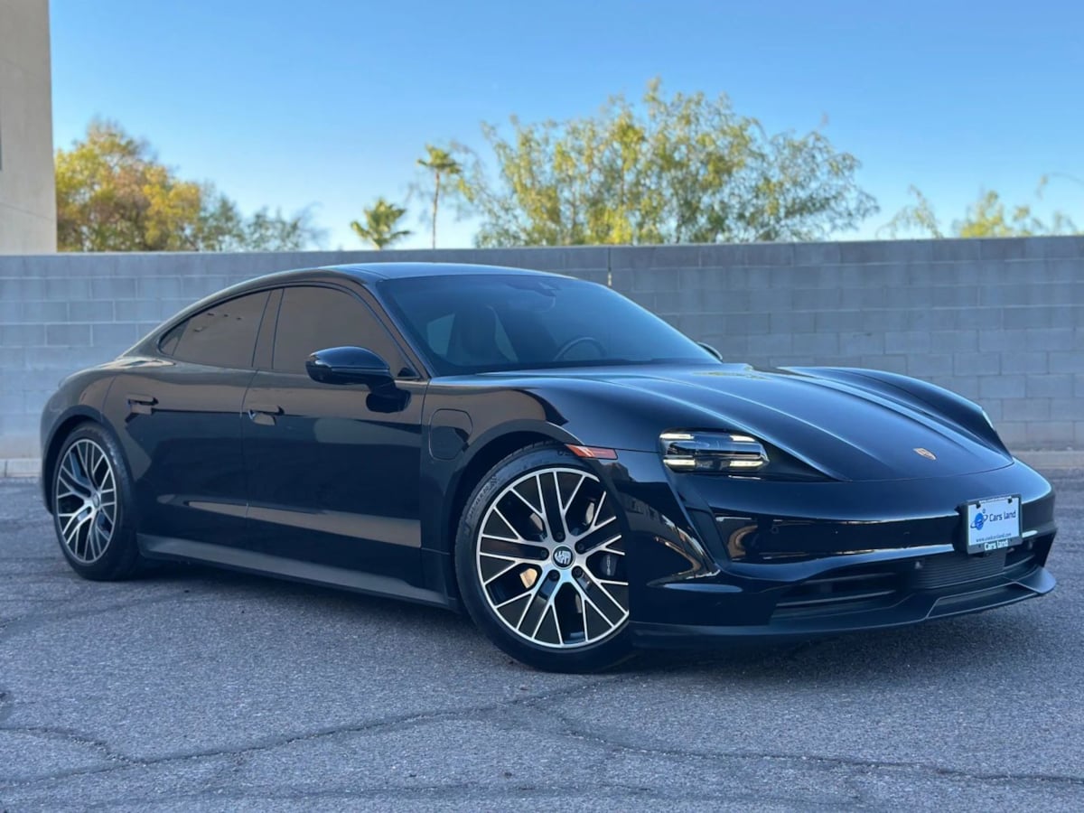 2022 Porsche Taycan