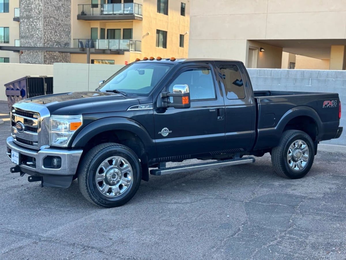 2012 Ford F-350 Lariat photo 5