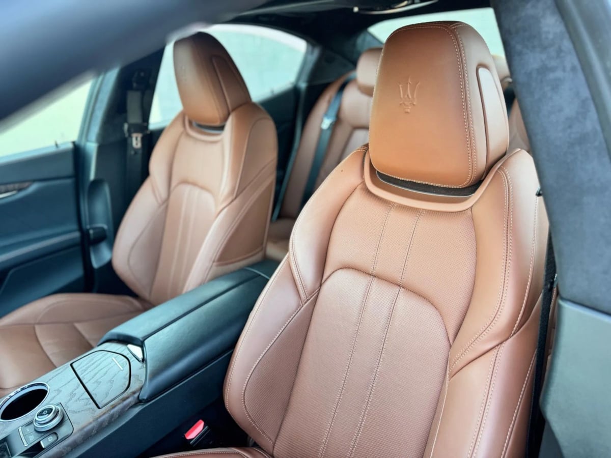 2022 Maserati Ghibli Modena Q4 photo 12