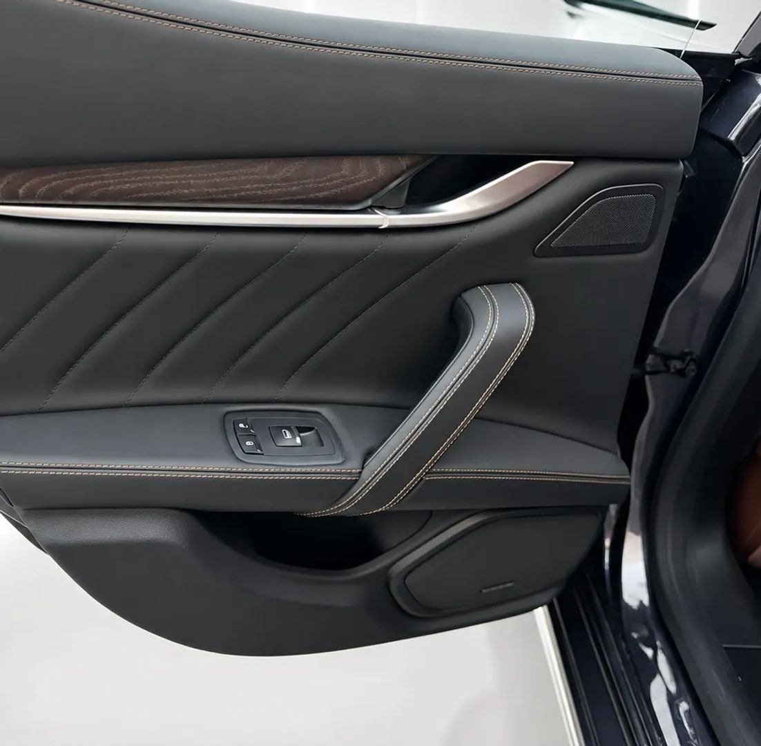 2022 Maserati Ghibli Modena - Photo 13