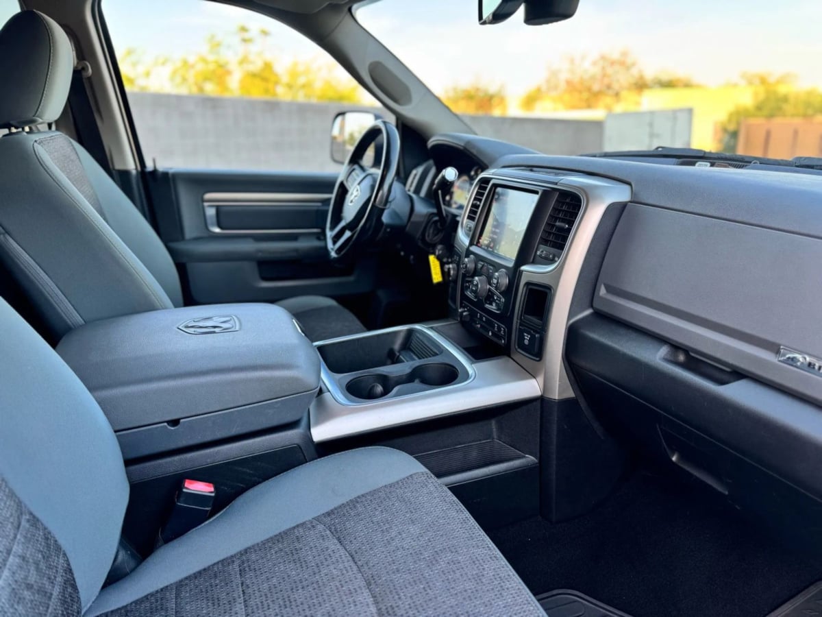 2018 Ram 3500 Big Horn photo 21