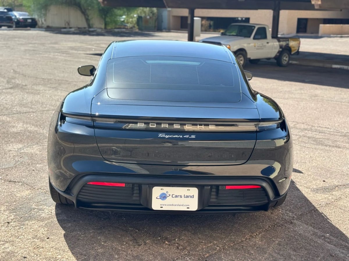 2020 Porsche Taycan 4S photo 4