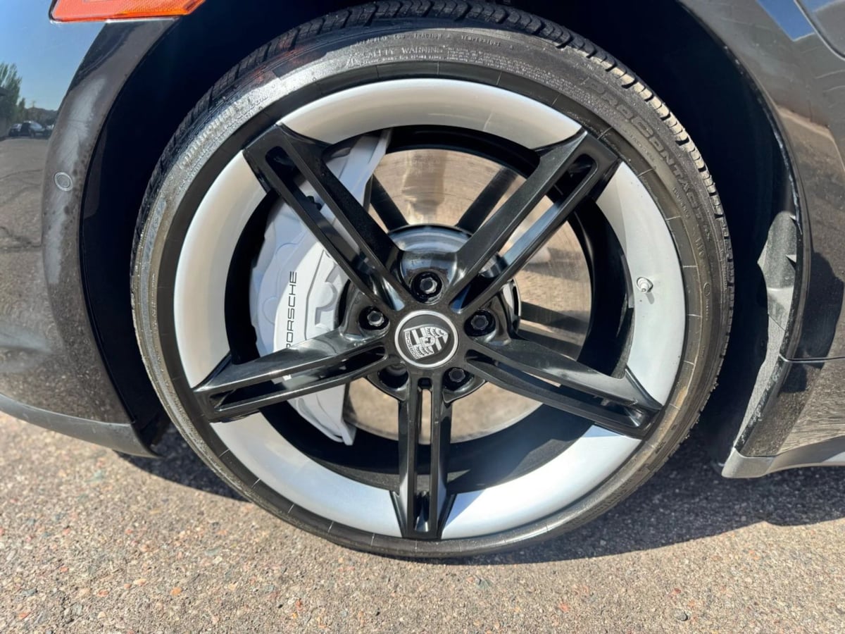 2020 Porsche Taycan 4S photo 6