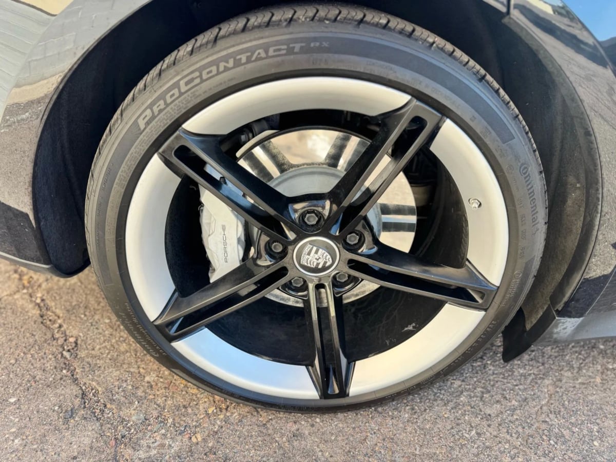 2020 Porsche Taycan 4S photo 8