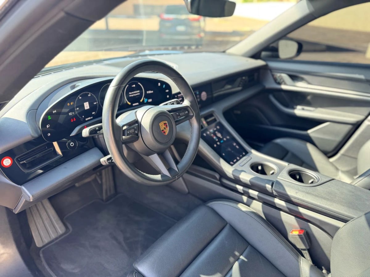 2020 Porsche Taycan 4S photo 14