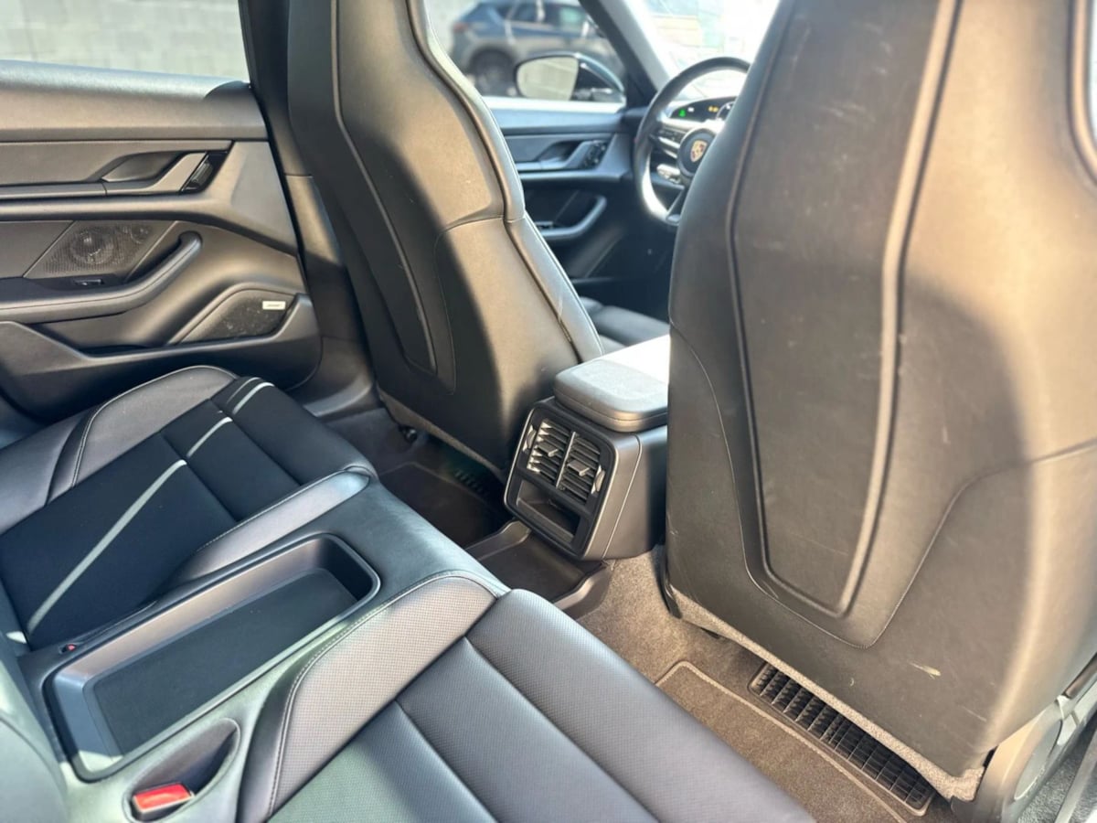 2020 Porsche Taycan 4S photo 20