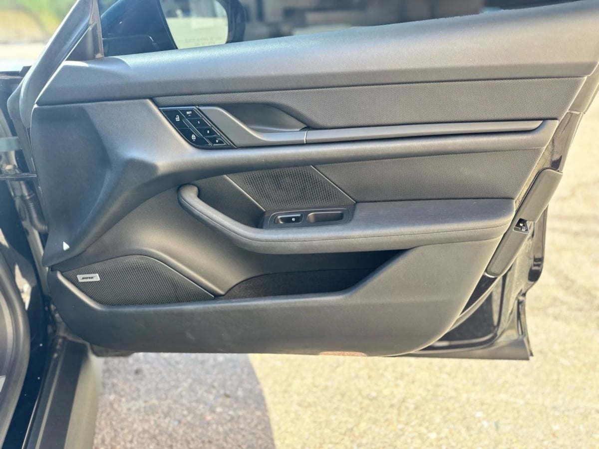 2020 Porsche Taycan 4S photo 22