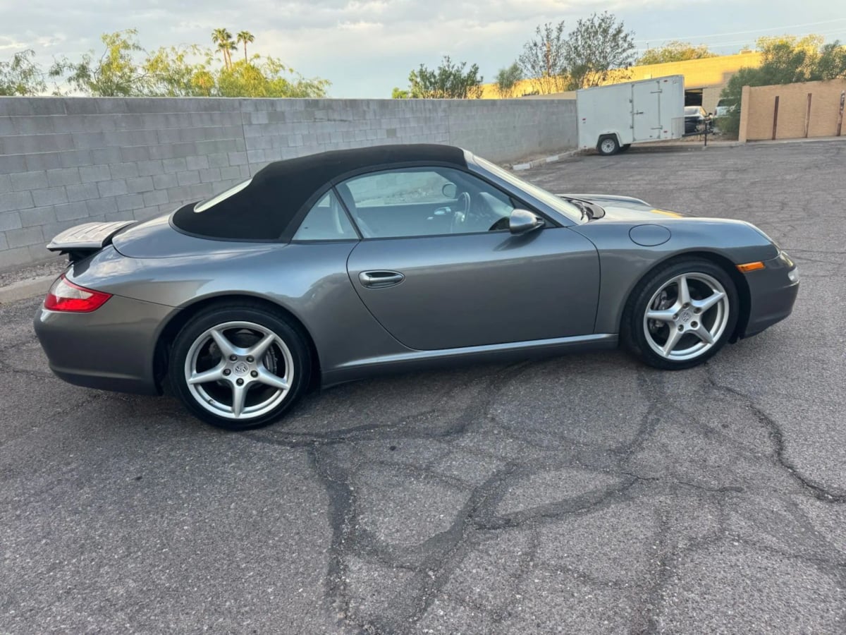 2008 Porsche 911 Cabriolet photo 3