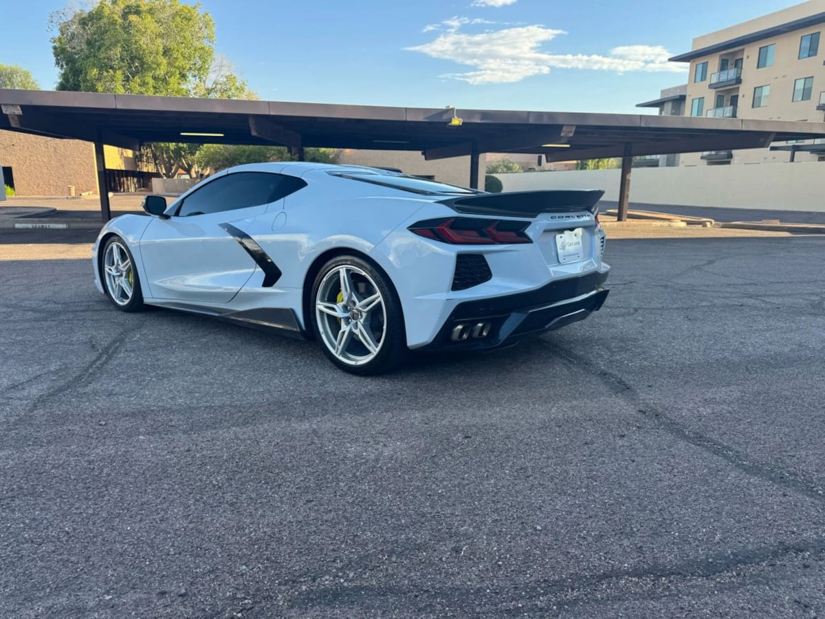 2021 Chevrolet Corvette 2LT photo 4