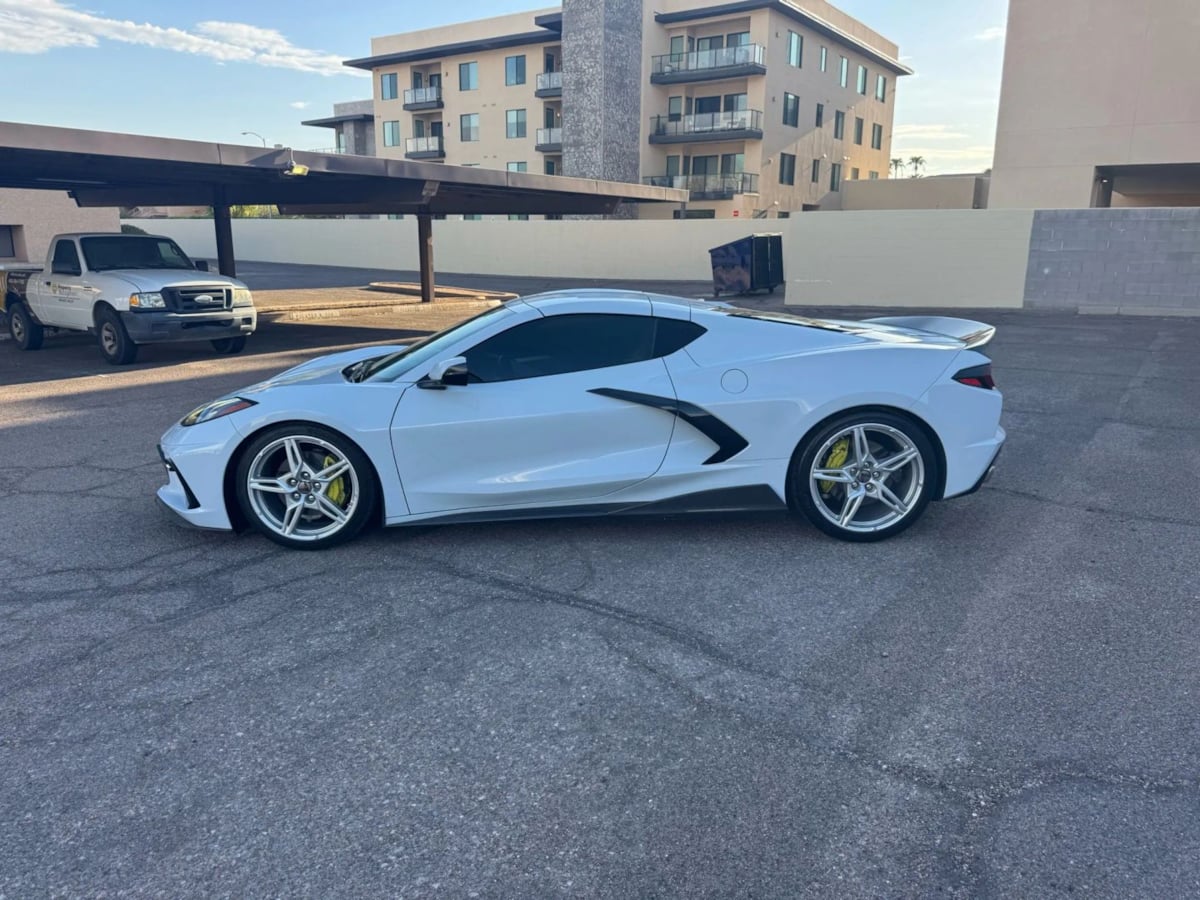 2021 Chevrolet Corvette 2LT photo 5