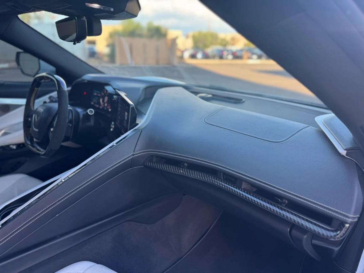 2021 Chevrolet Corvette 2LT photo 15