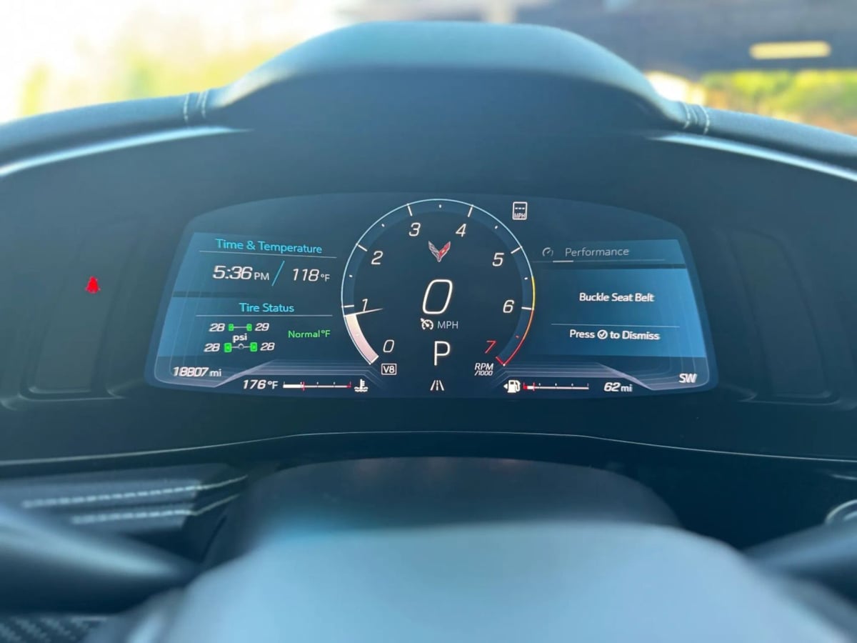 2021 Chevrolet Corvette 2LT photo 25