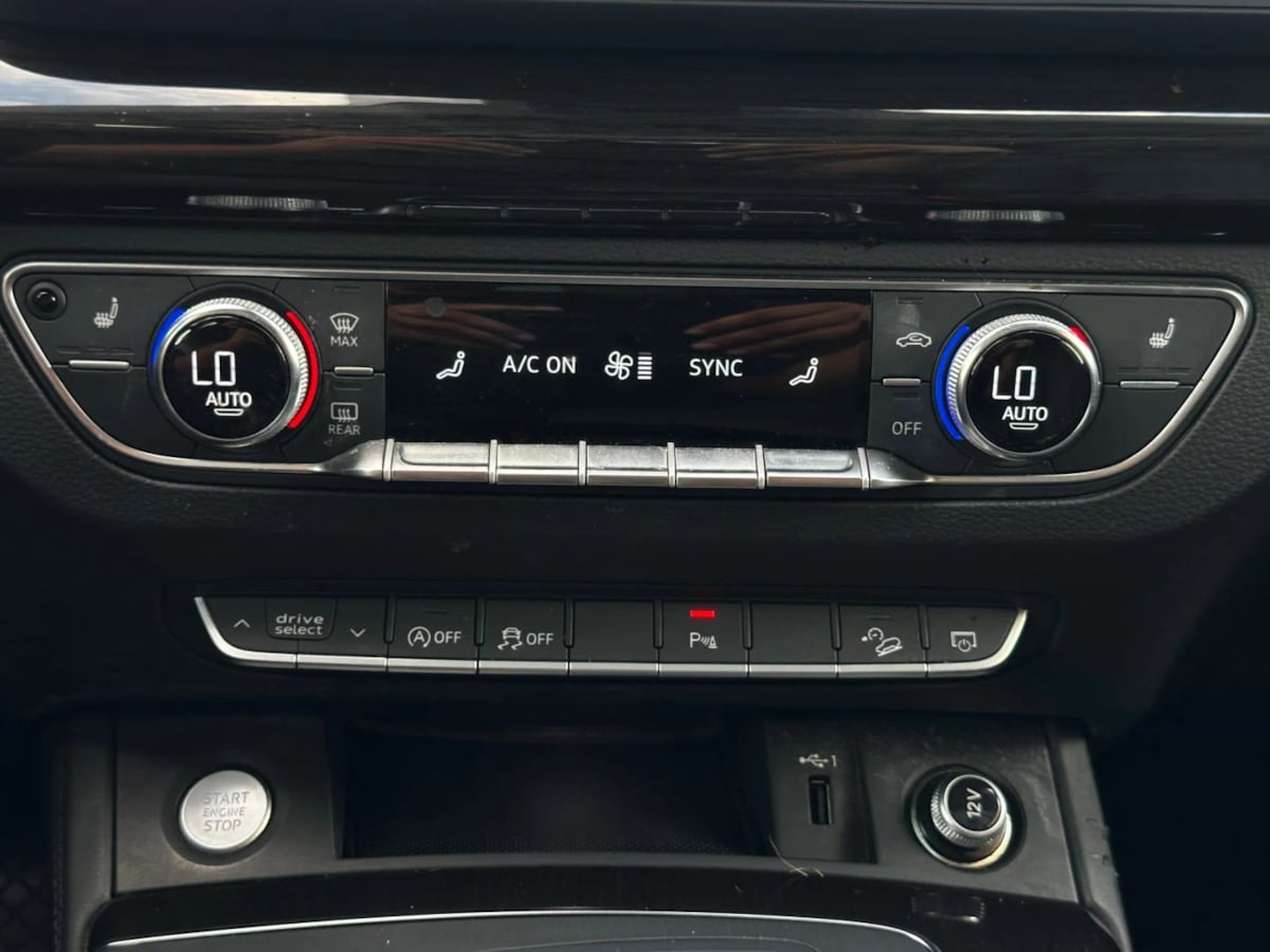 2020 Audi Q5 Premium Plus 45 TFSI photo 25