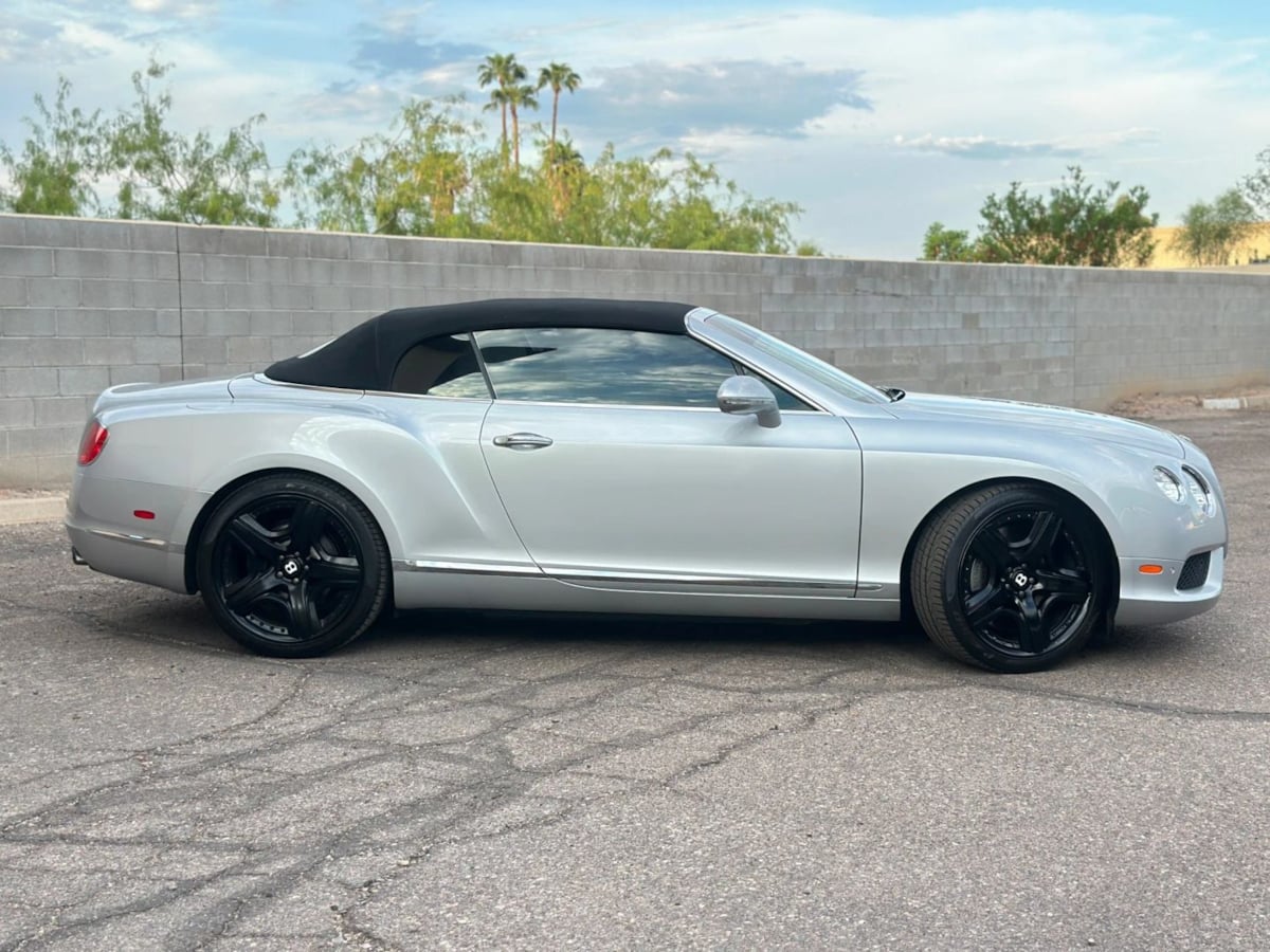 2013 Bentley Continental GT V8 photo 3