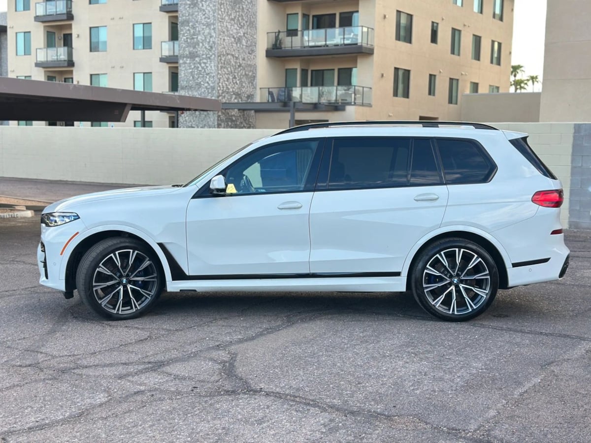 2020 Bmw X7 M50i photo 6