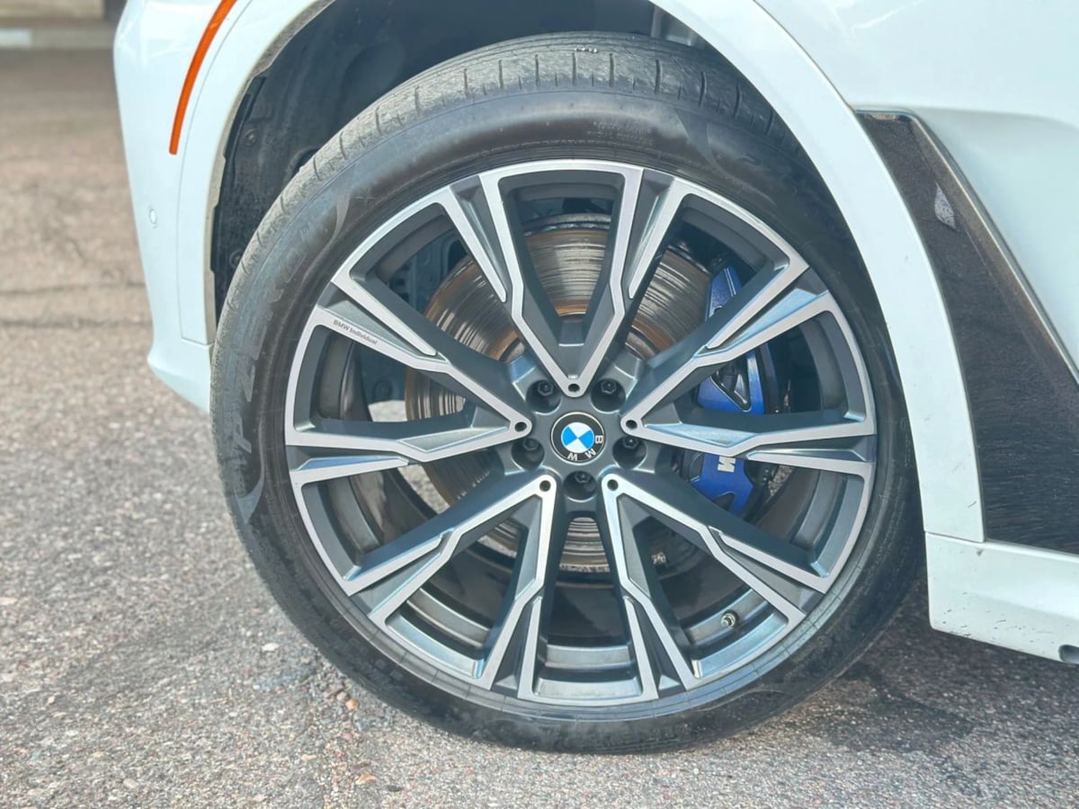 2020 Bmw X7 M50i photo 12