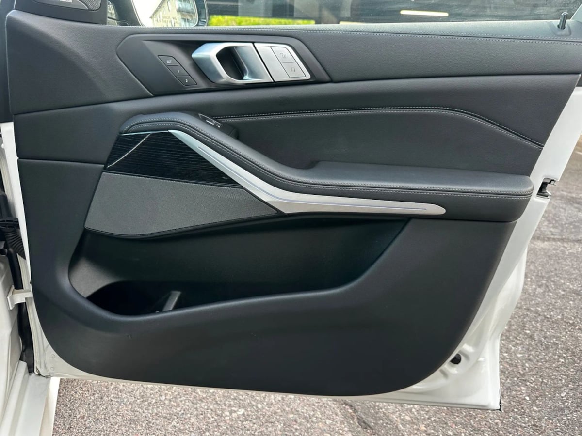 2020 Bmw X7 M50i photo 32