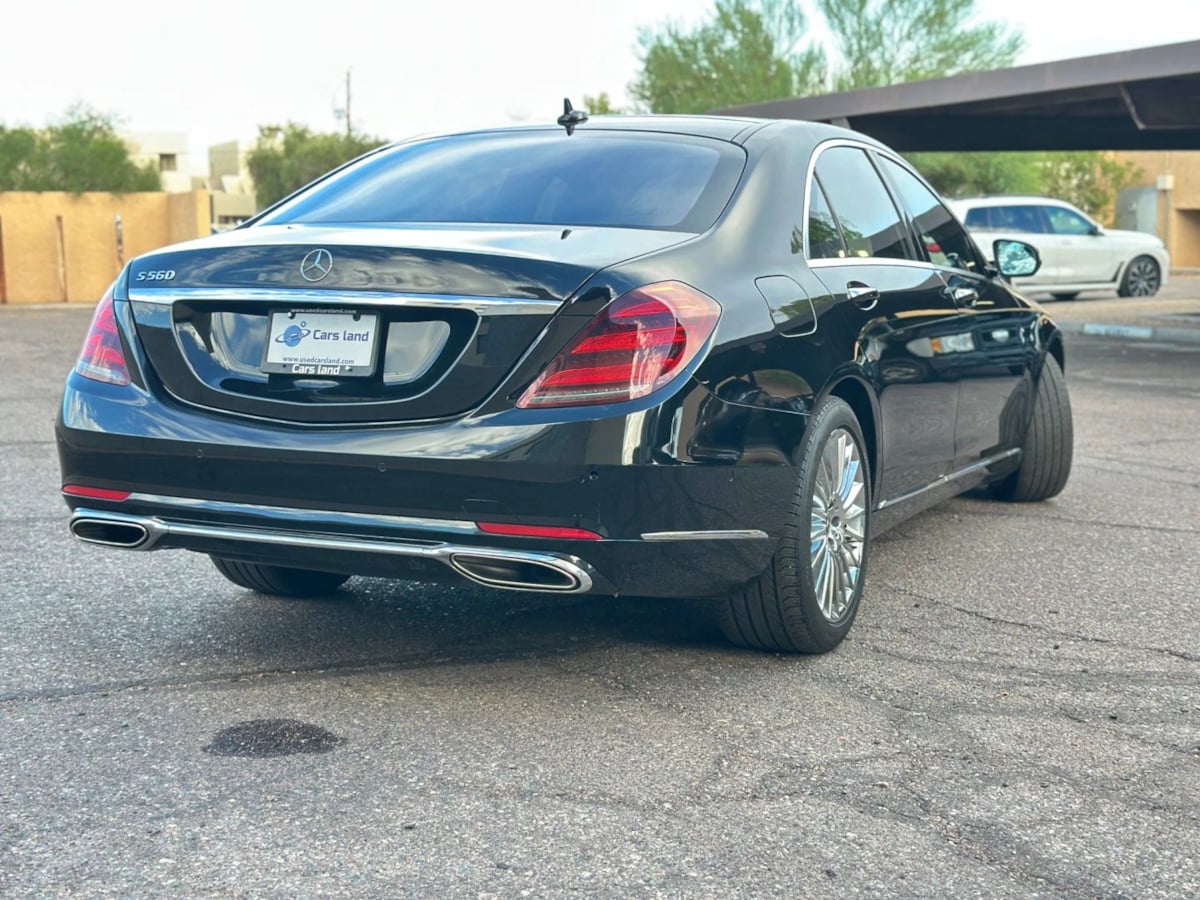 2018 Mercedes Benz S 560 photo 3