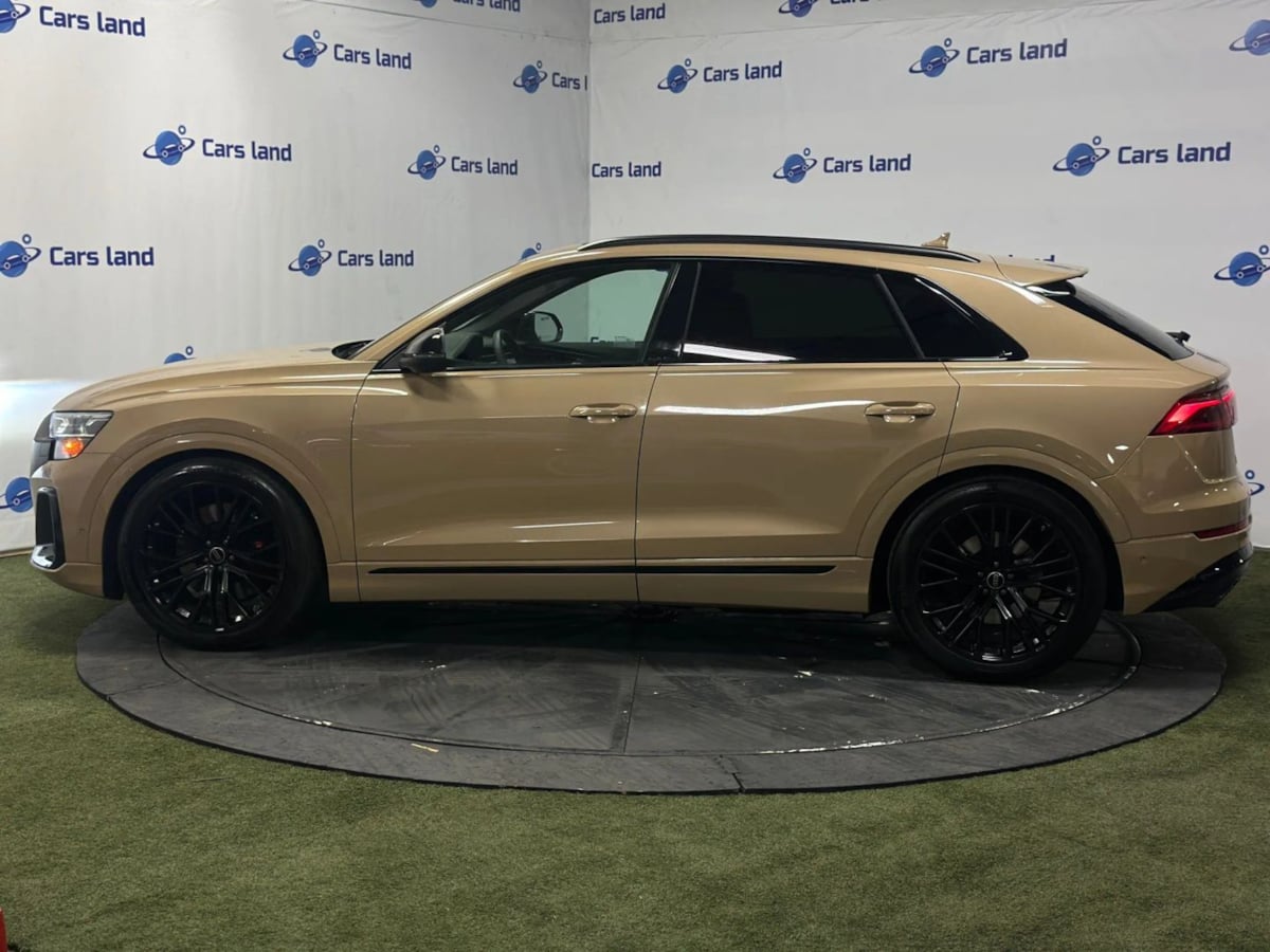 2024 Audi SQ8 Premium Plus photo 4