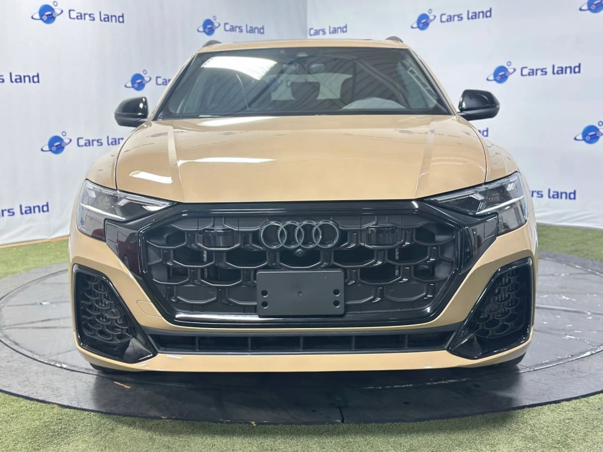 2024 Audi SQ8 Premium Plus photo 6